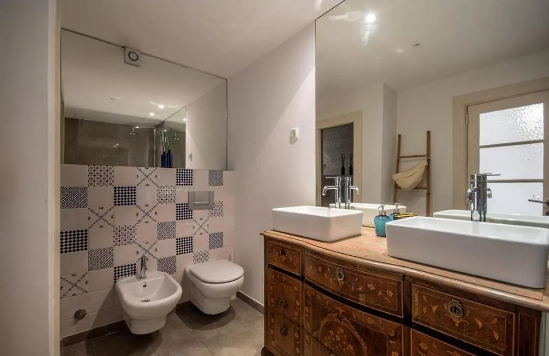 Lisbon Heart Apartments - Blue Apartment By Lovelystay-1